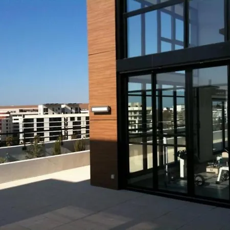Chambre Style Sur Toit Port Marianne